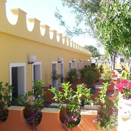 Hotel Mg Palace Costa Del Sole Agnone Bagni